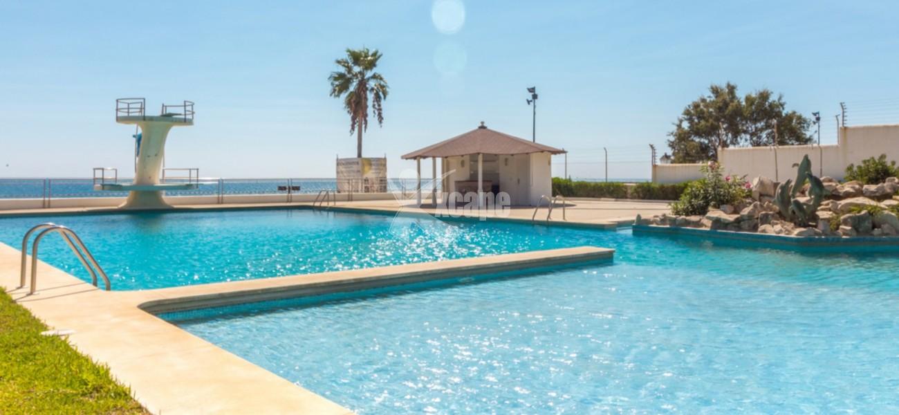 Beachfront villa for sale Fuengirola Spain (2)