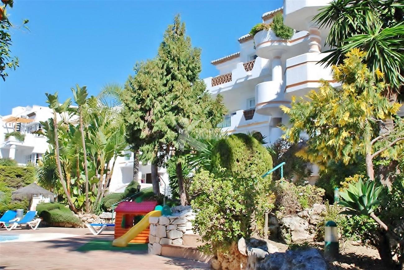 Frontline Golf Apartments Mijas Costa Spain (33) (Large)