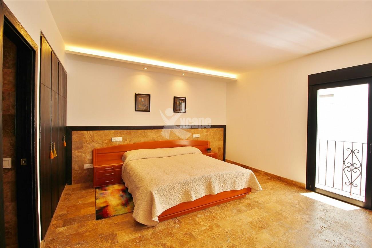 Elegant Apartment for rent Puerto Banus Marbella Spain (18) (Large)
