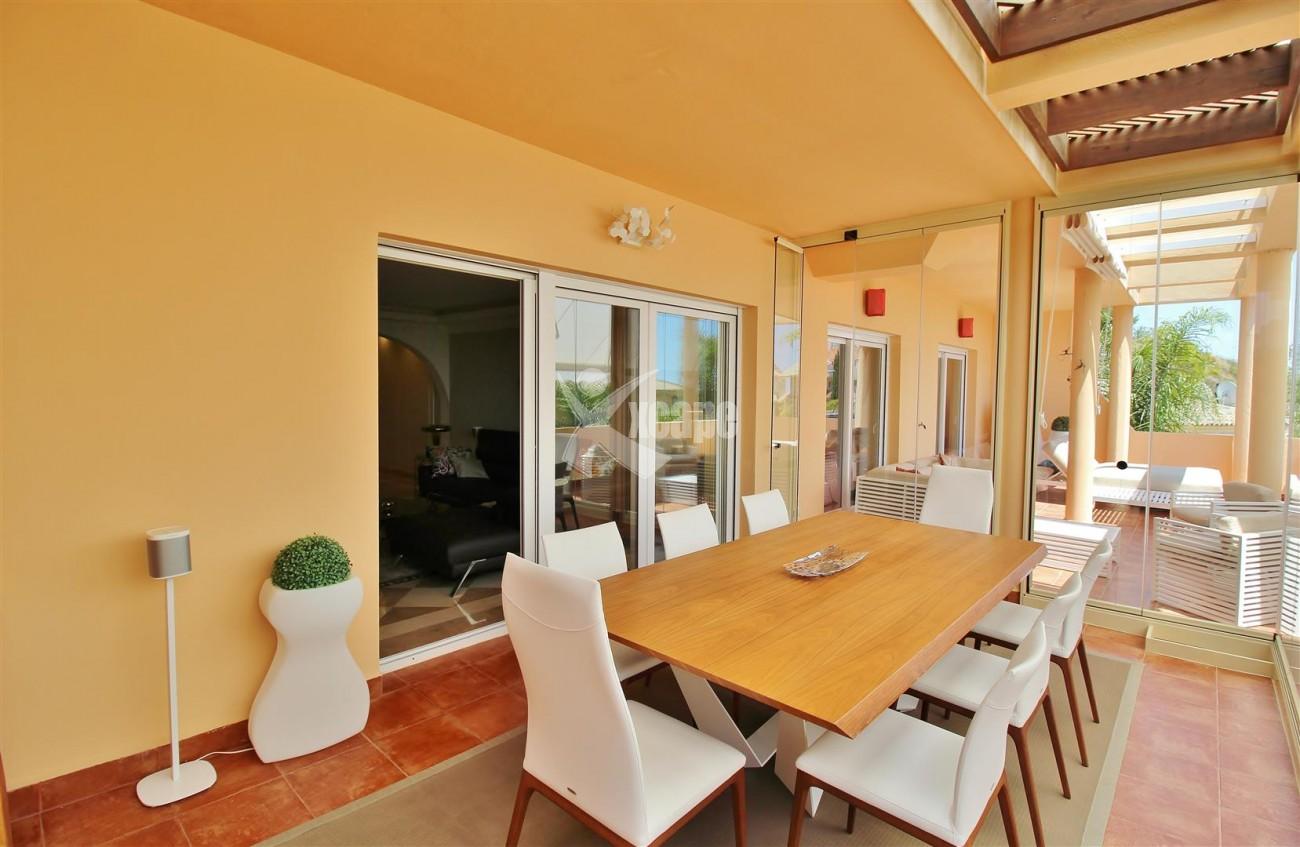 Elegant apartment for sale in Nueva Andalucia Marbella Spain (17) (Large)