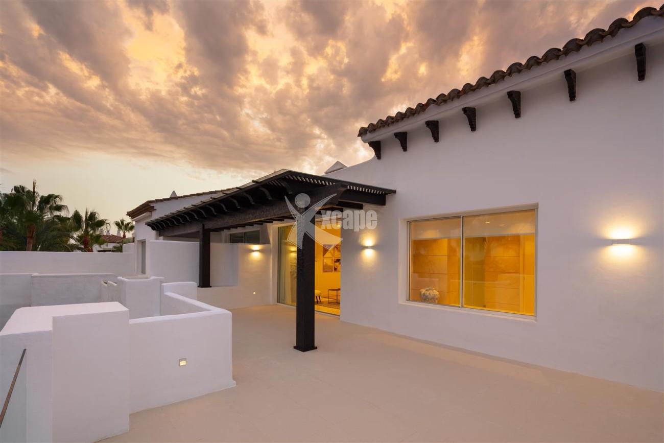 Exclusive Beachside Marbella Golden Mile Apartment (31) (Large)