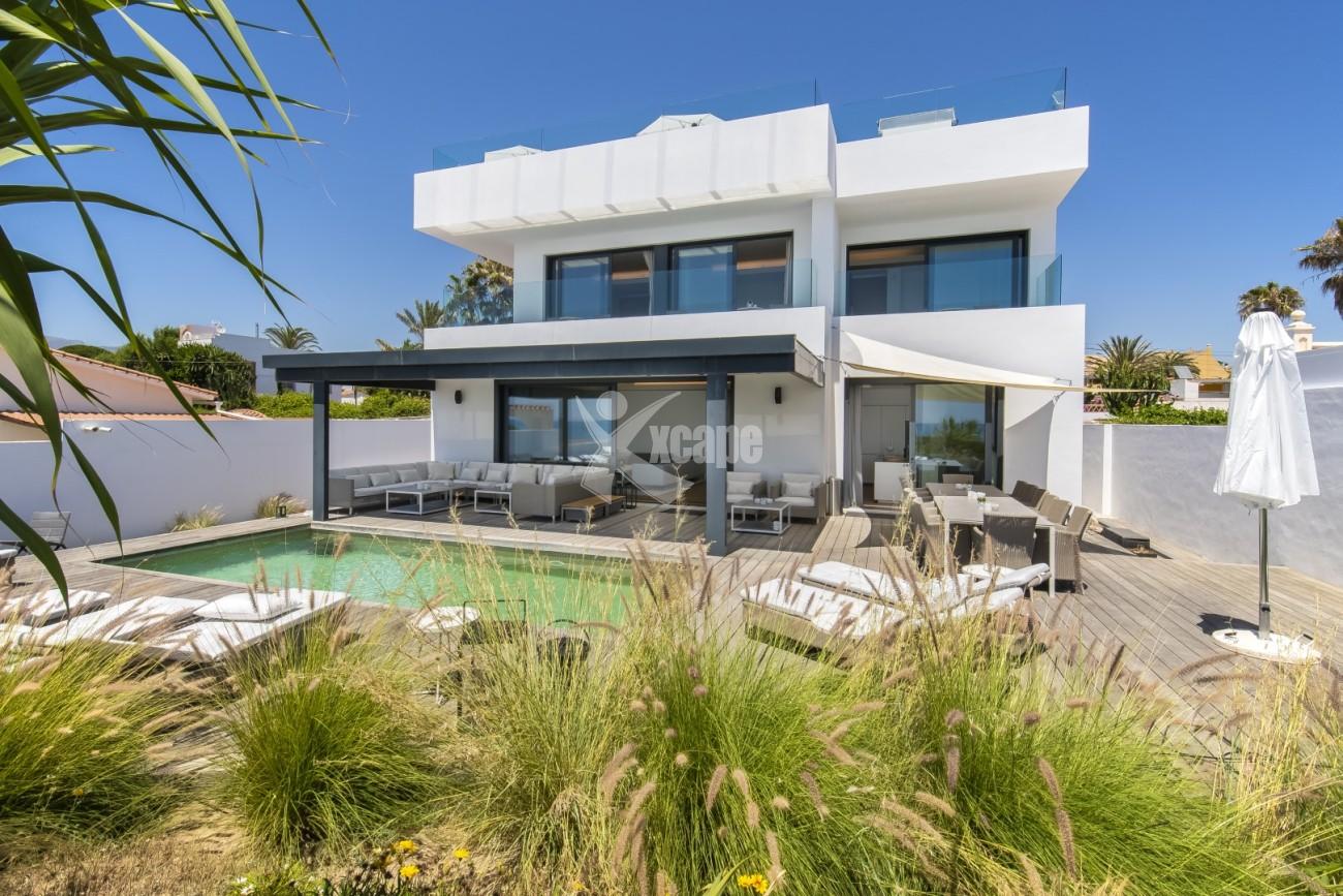 Beachfront Villa for sale Marbella (22)