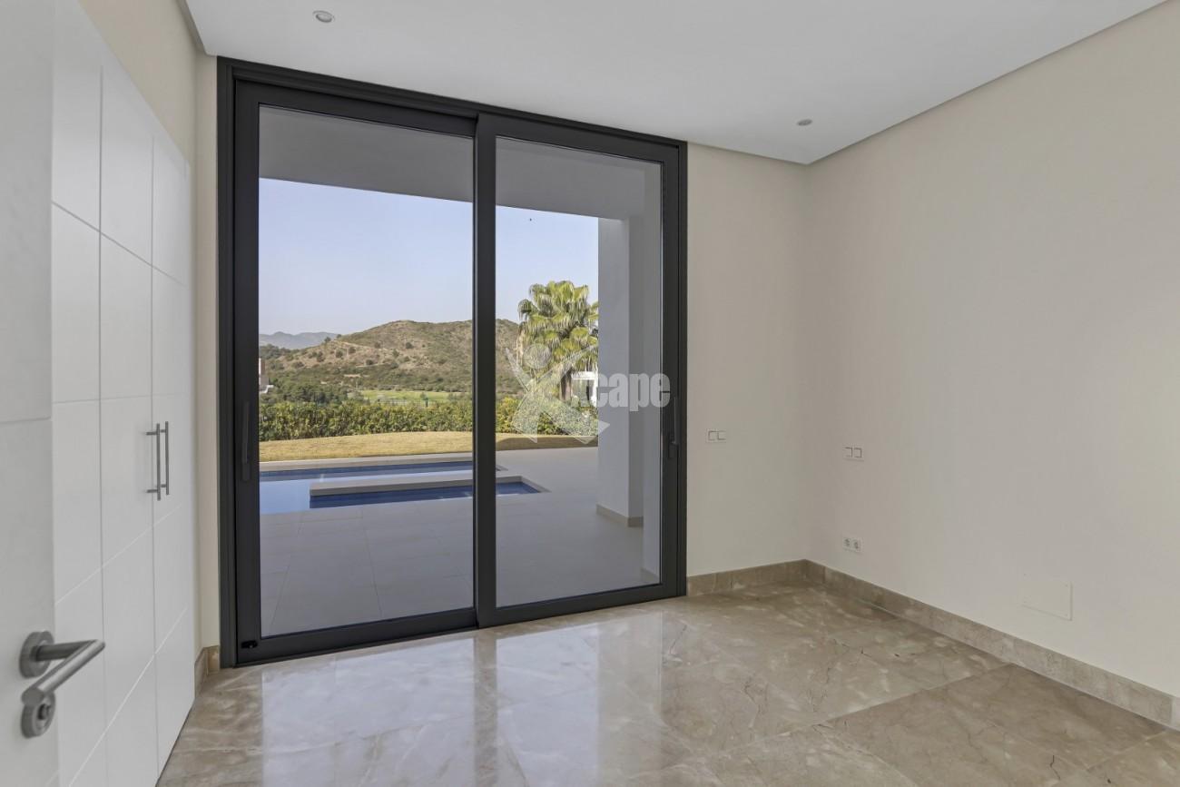Luxury Modern Villa Benahavis (16)