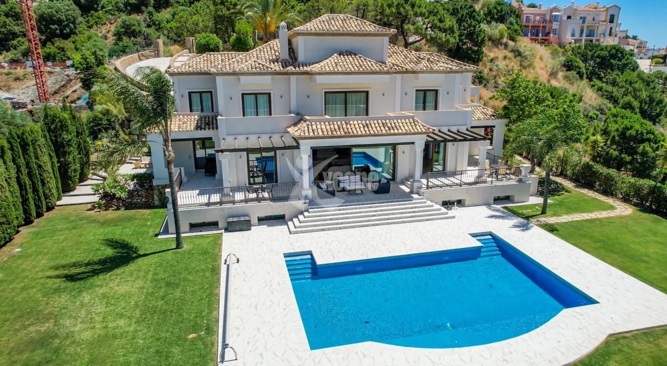 Elegant Villa Benahavis Spain (37)