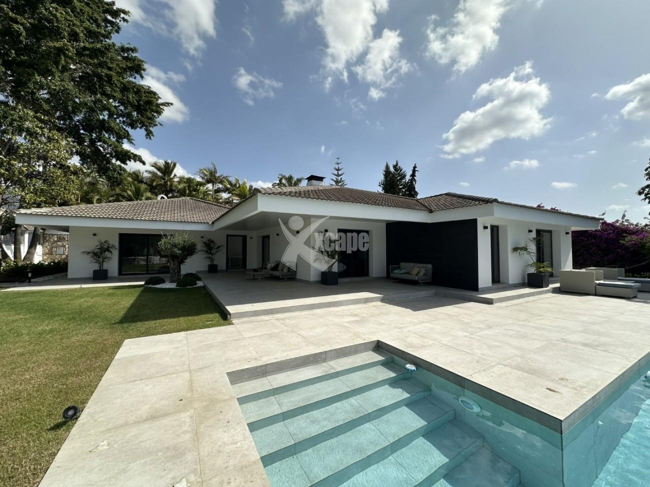 Luxury One Level Villa East Marbella (33)