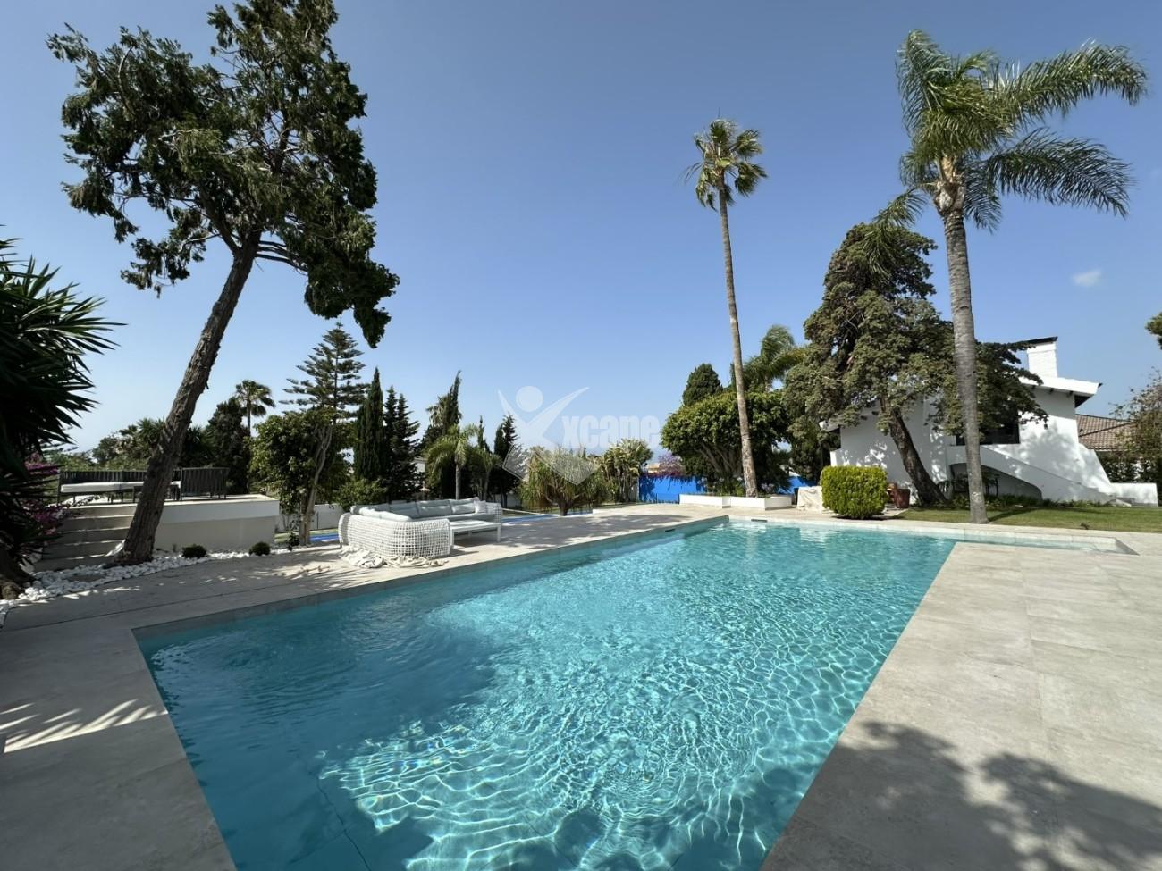 Luxury One Level Villa East Marbella (37)